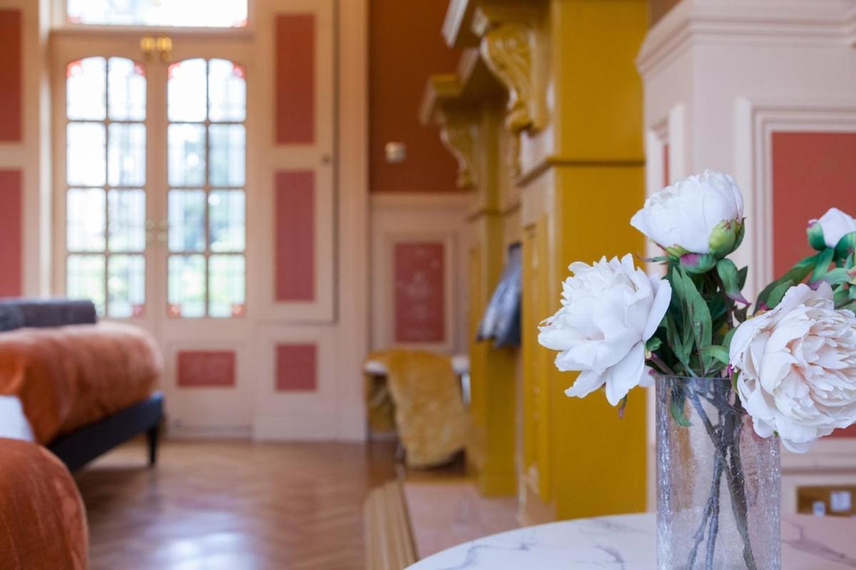 Вилла Victorian Elegance At Kingscliffe, Sleeps 17 Манчестер Экстерьер фото